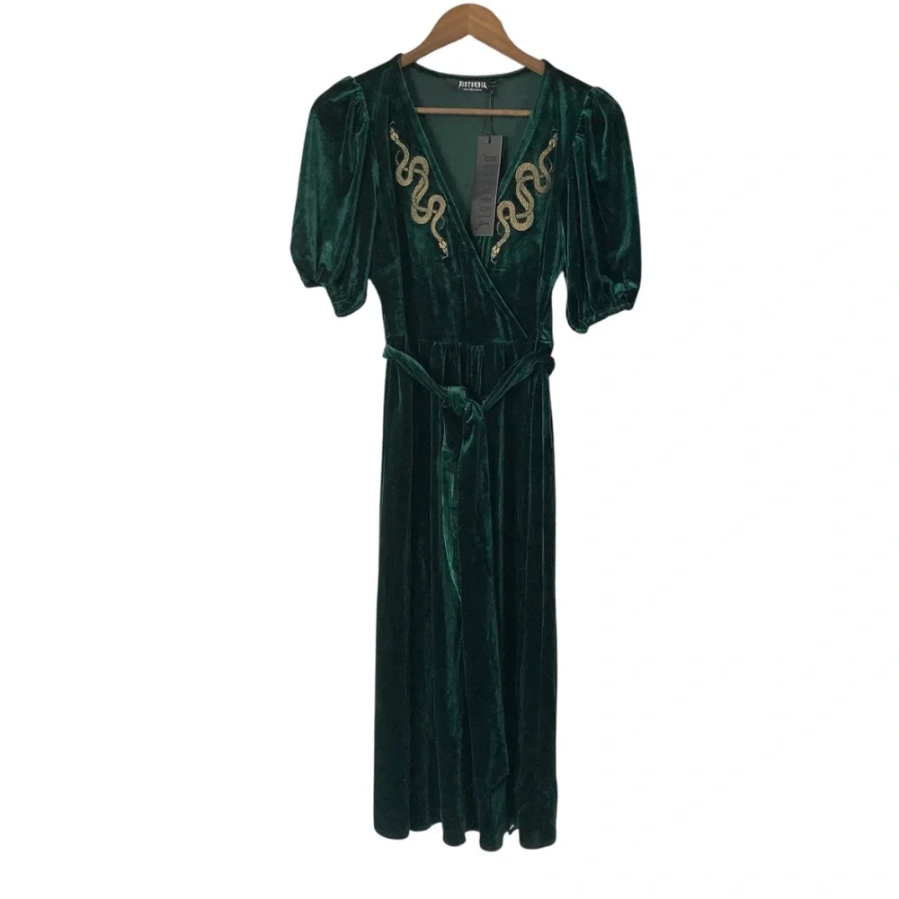 DISTURBIA Zarina Velour Applique Midi Wrap Dress Emerald Green NWT - Picture 2 of 12